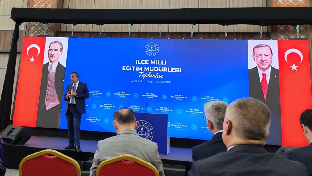 İlçe Milli Eğitim Müdürümüz Sayın Mehmet Çimen Gaziantep İlinde Gerçekleşen İlçe Milli Eğitim Müdürleri Toplantısına Katıldı